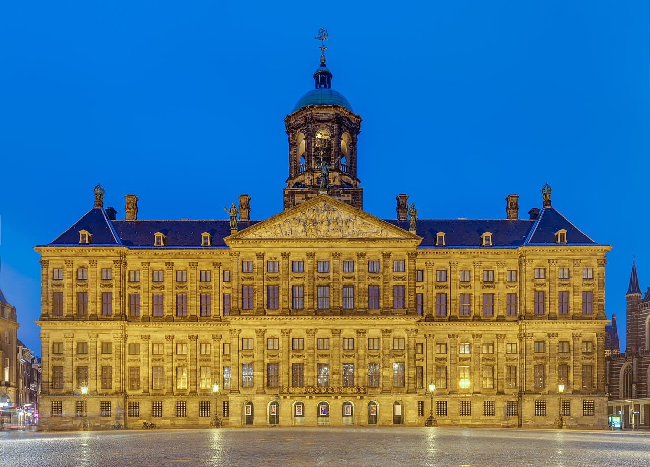 Queen Mary 2 — 7-night Le Havre & Amsterdam