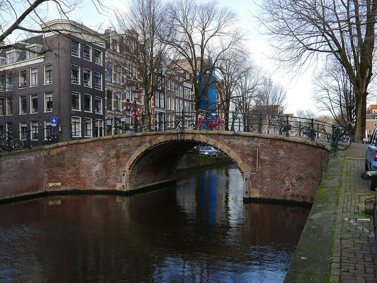 Ambience — Yuletide Delights: Amsterdam Escape from Tilbury