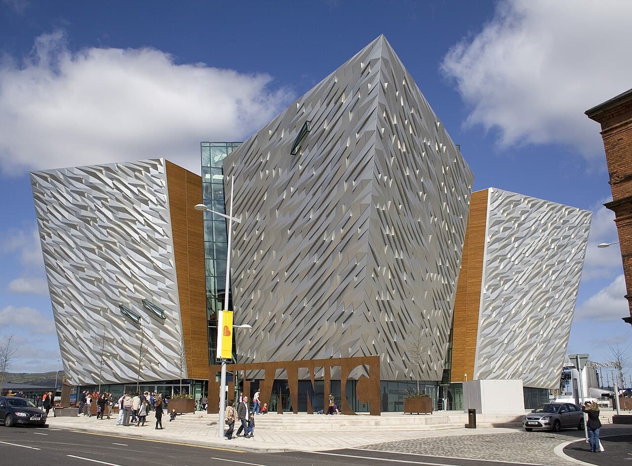 Nieuw Statendam — Wild British Isles, Belfast Evening Stay