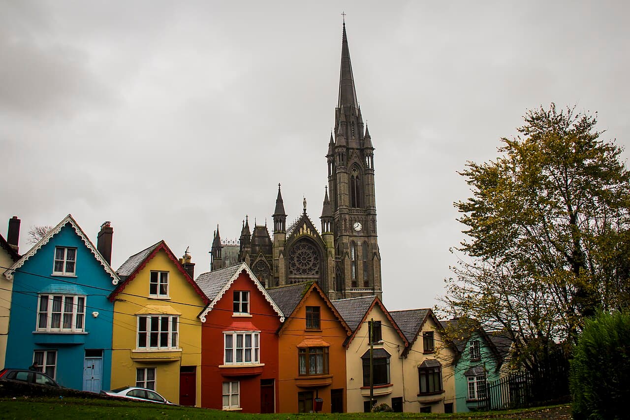 Ambience — British Isles Discovery and French Charms