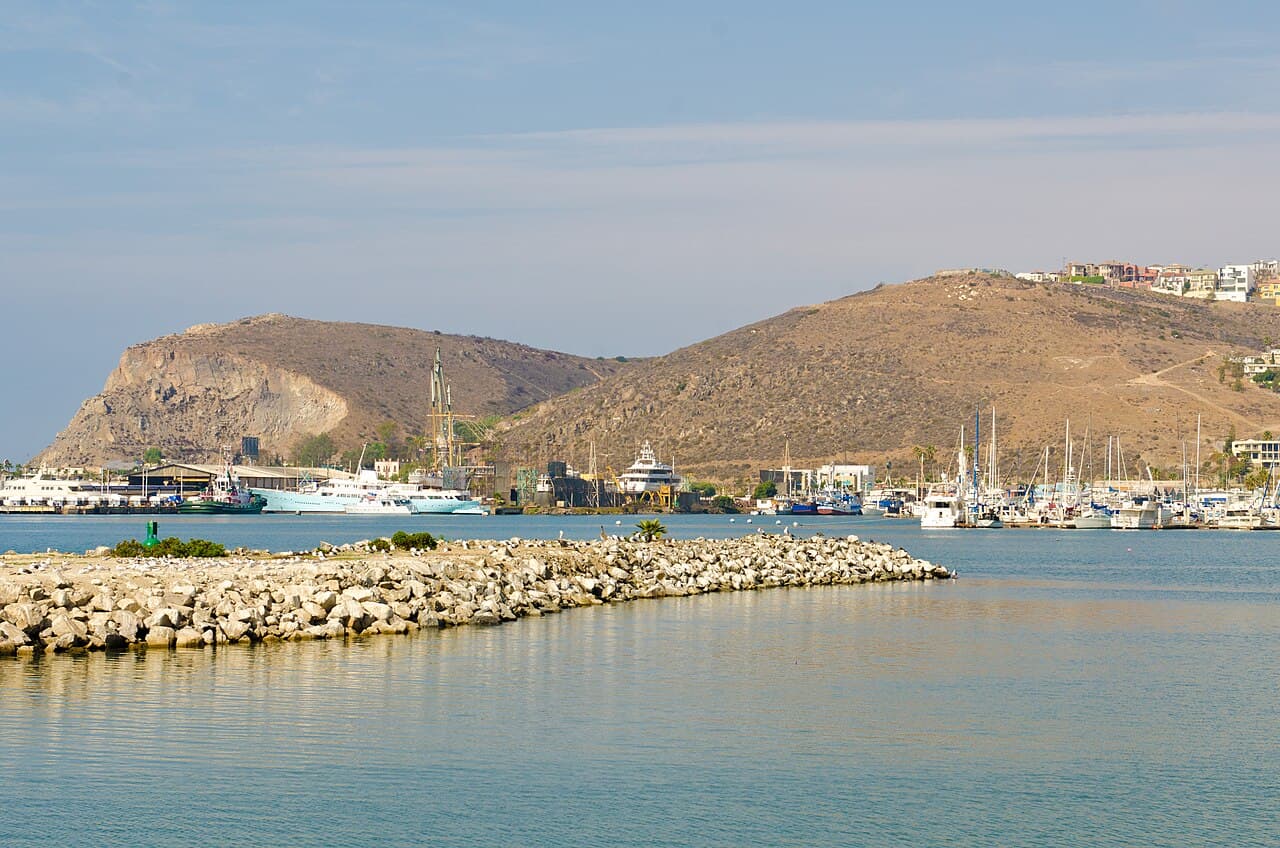 Ruby Princess — 3-night San Francisco & 16-night Aloha Hawaii
