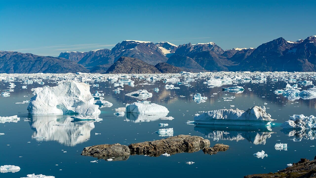 Oceania Vista — Polar Peaks & Fjord Trails from Reykjavik