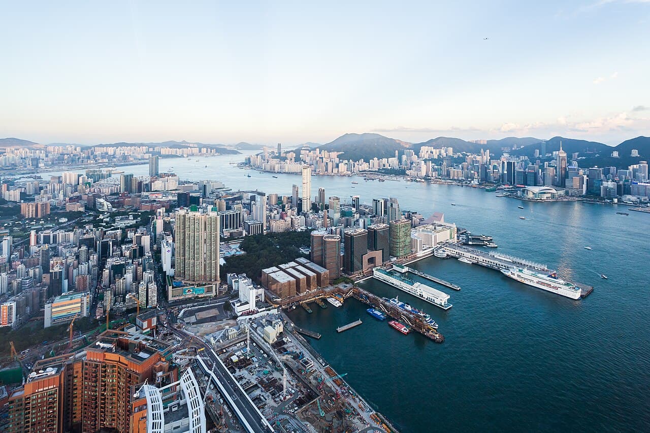Celebrity Millennium — Best of Thailand & Vietnam fr. Hong Kong to Singapore with Stays