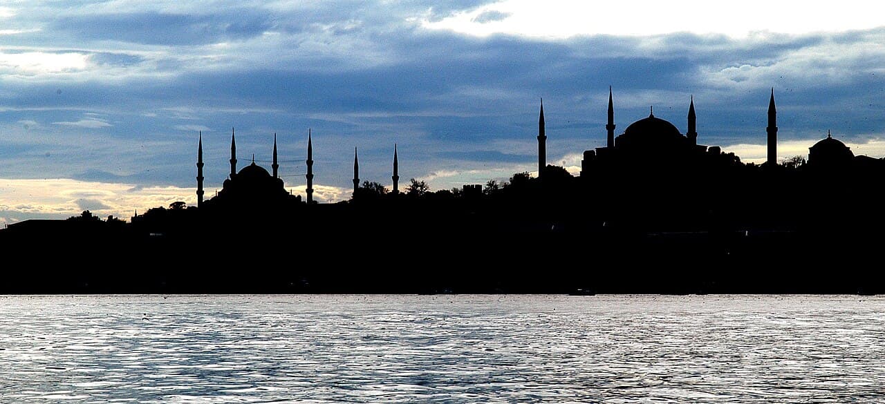 Oceania Sirena — Relics & Rivieras from Istanbul to Fusina with Stay