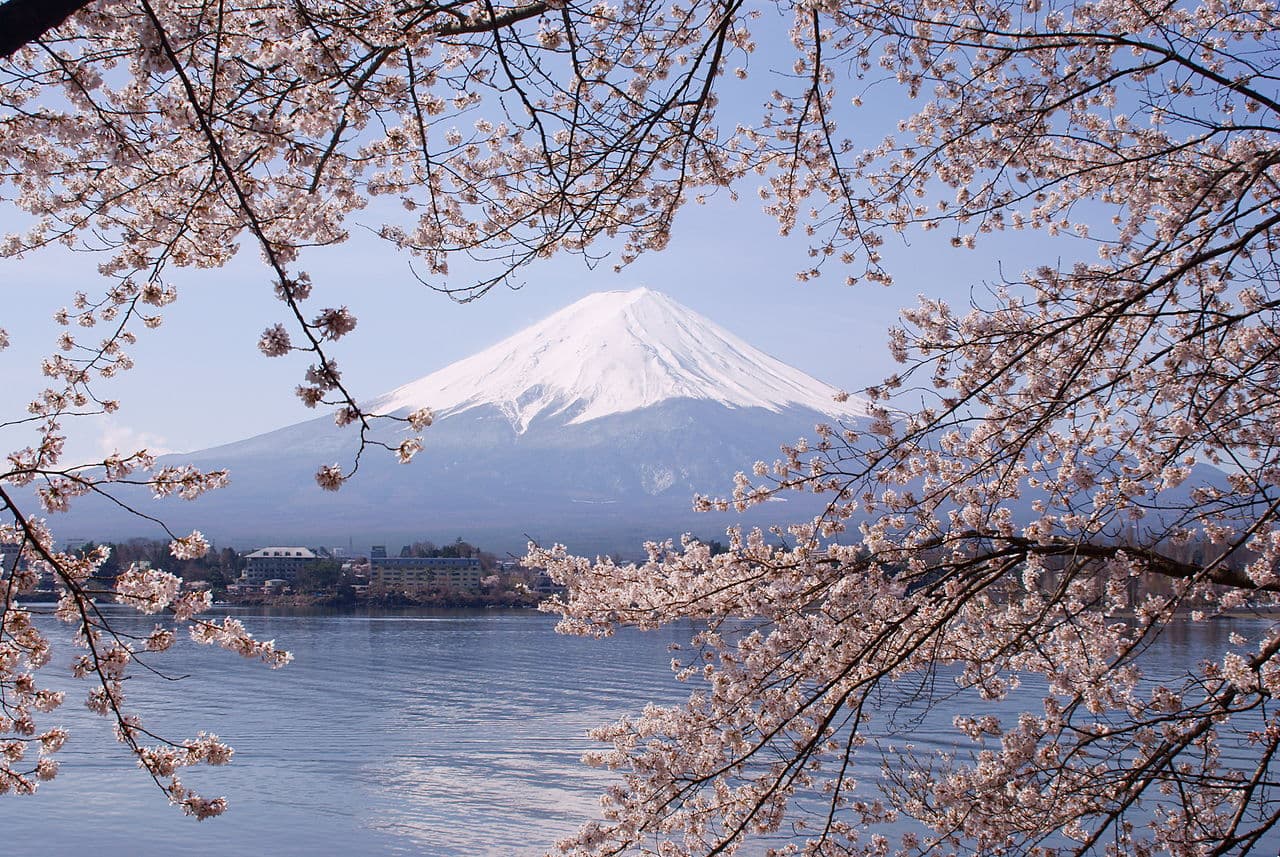 Azamara Pursuit — Tokyo Stay & Japan Intensive