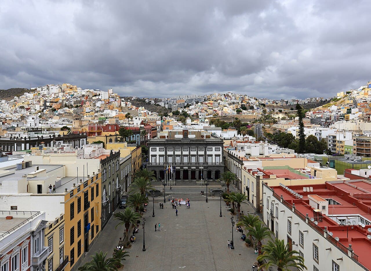 Costa Smeralda — 3-night Gran Canaria & 7-night Canary Islands & Morocco