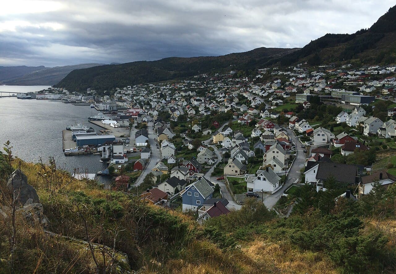 MS Polarlys — Flåm - Voss - Bergen - Bergen - And More