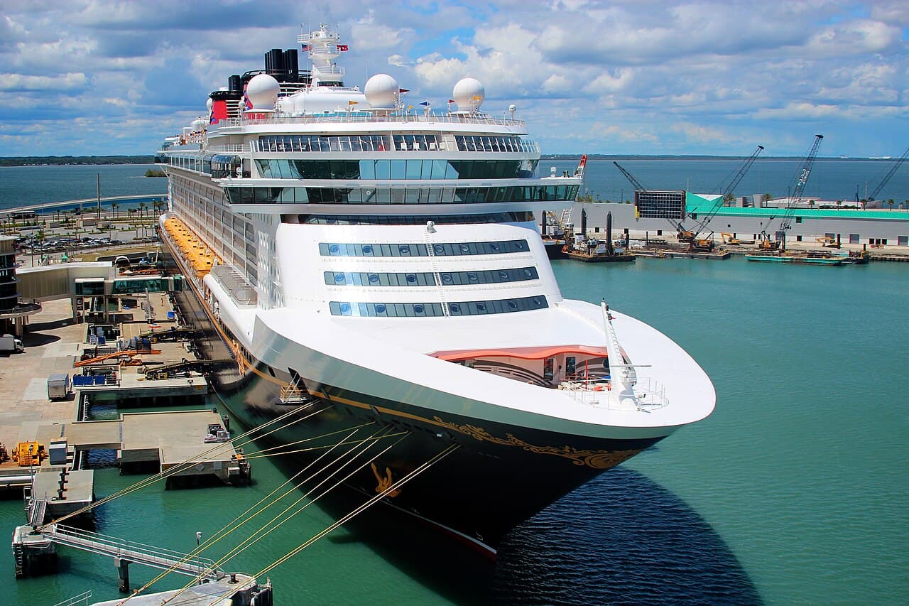 Caribbean Princess — 4-night Orlando & 7-night Bahamas, Princess Cays & Caribbean Gems