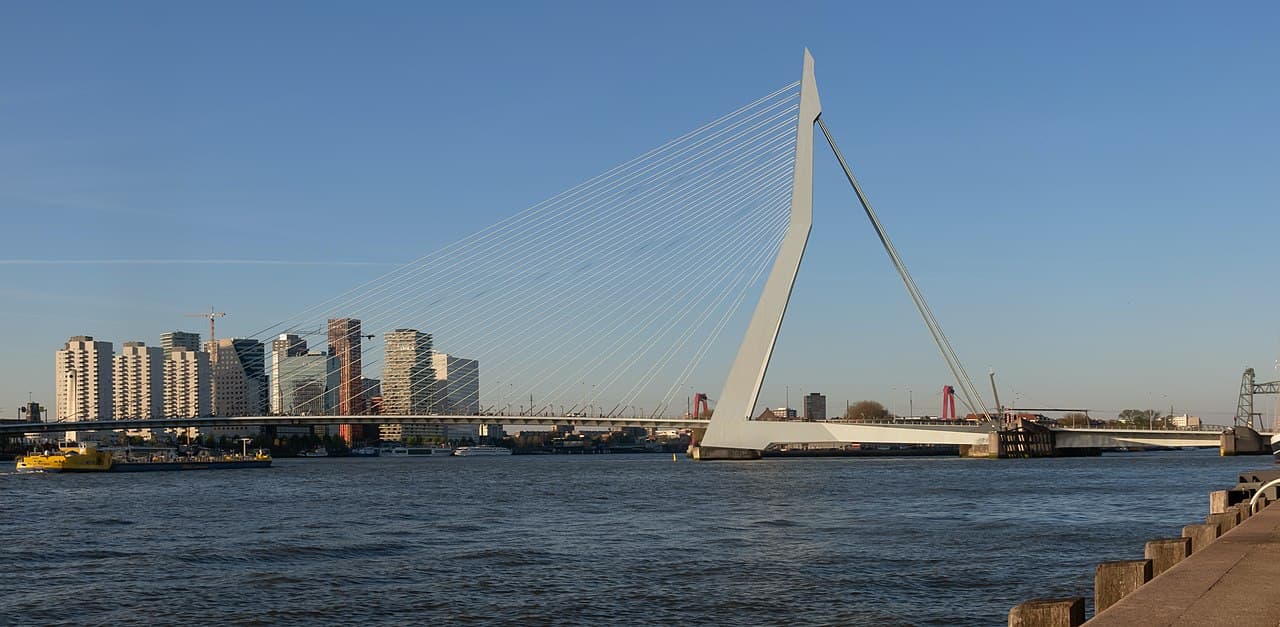 Aurora — Rotterdam
