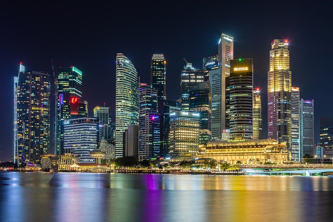 Celebrity Solstice — Southbound Asian Allure fr. Hong Kong to Singapore with Stays