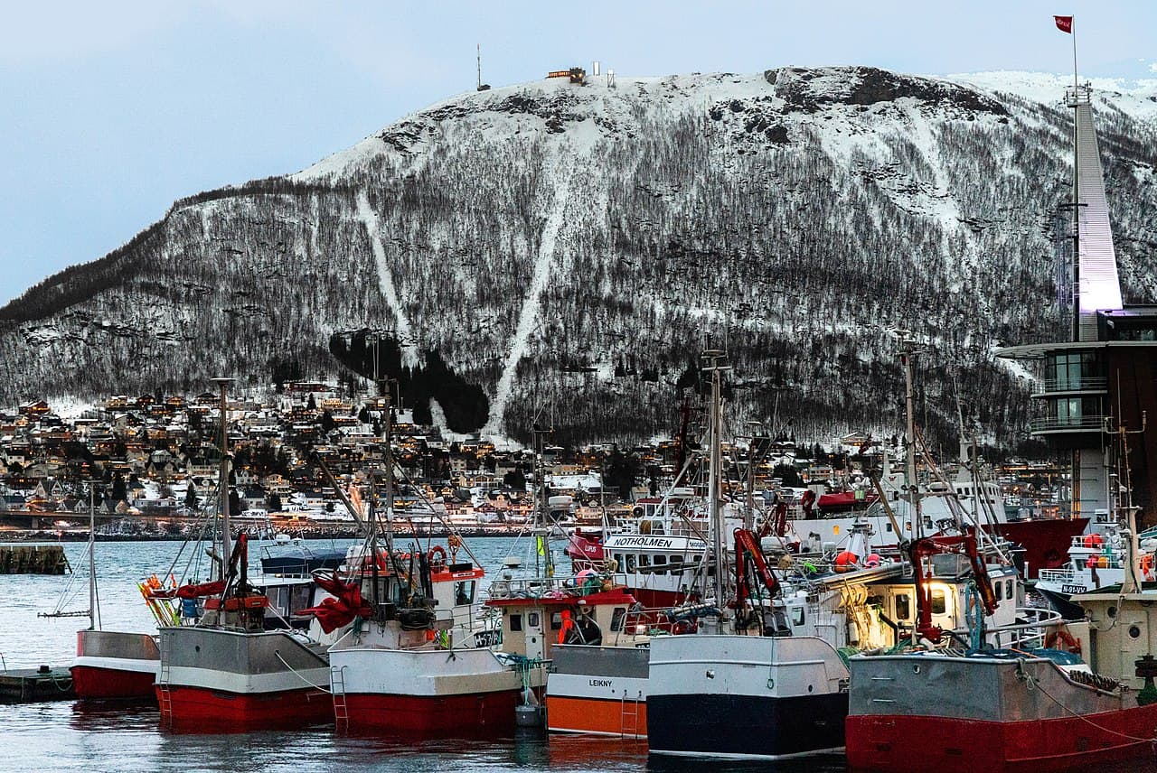 MS Nordkapp — Norwegian Border to the Arctic Capital