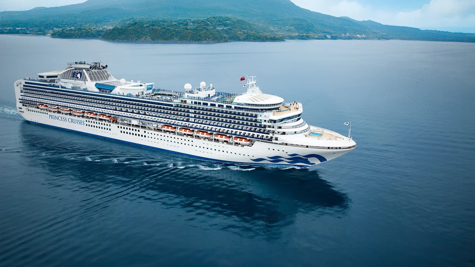 Diamond Princess cruise ship