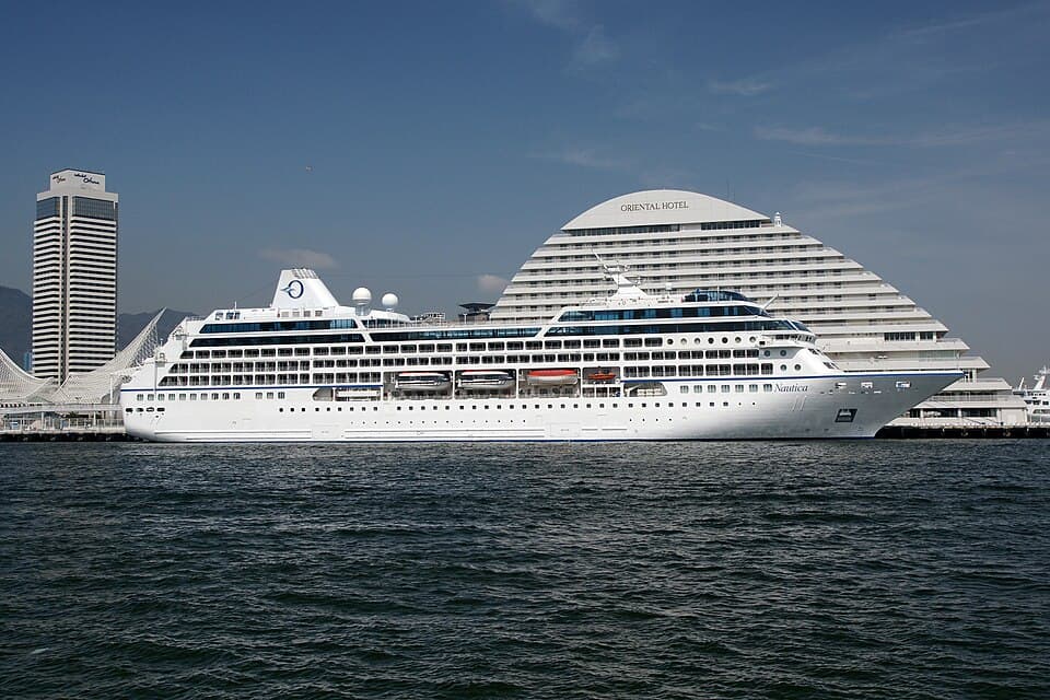 Oceania Nautica cruise ship