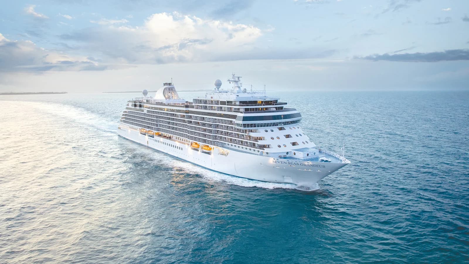 Seven Seas Grandeur cruise ship