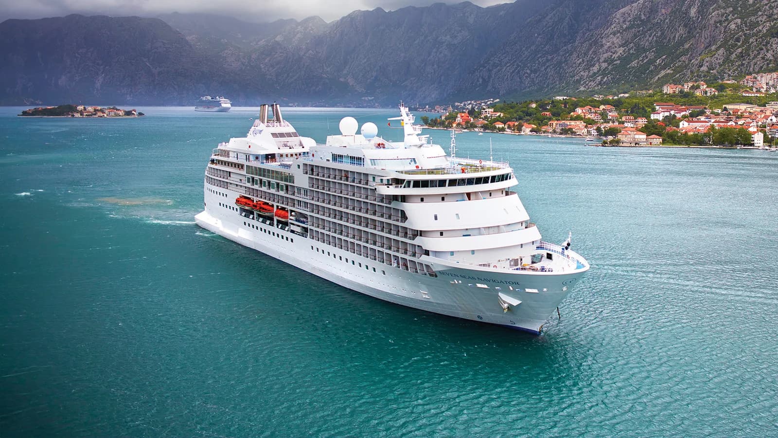 Seven Seas Navigator cruise ship
